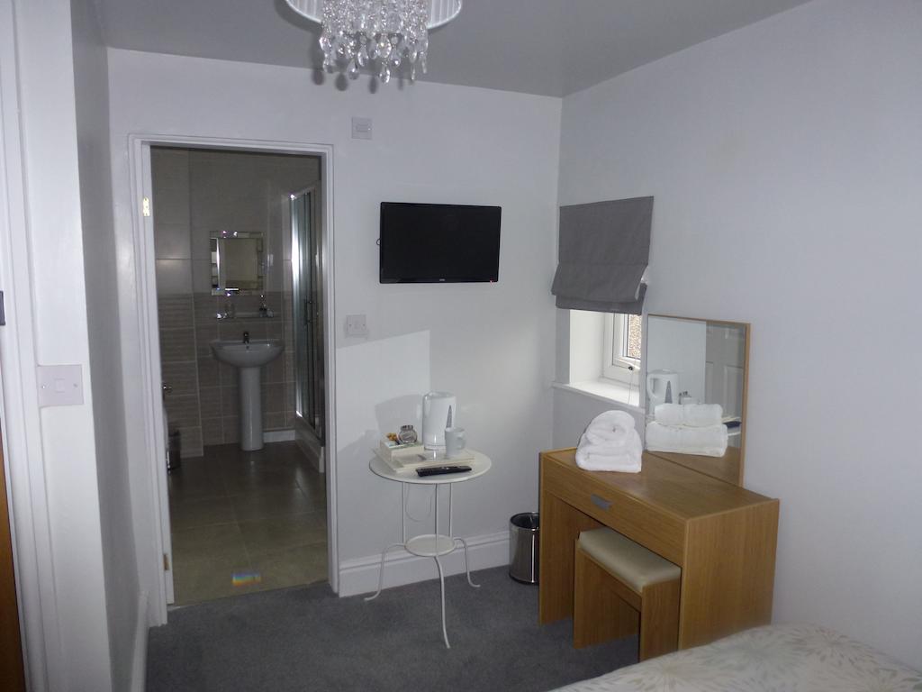 Orrell Park Hotel Ливърпул Стая снимка