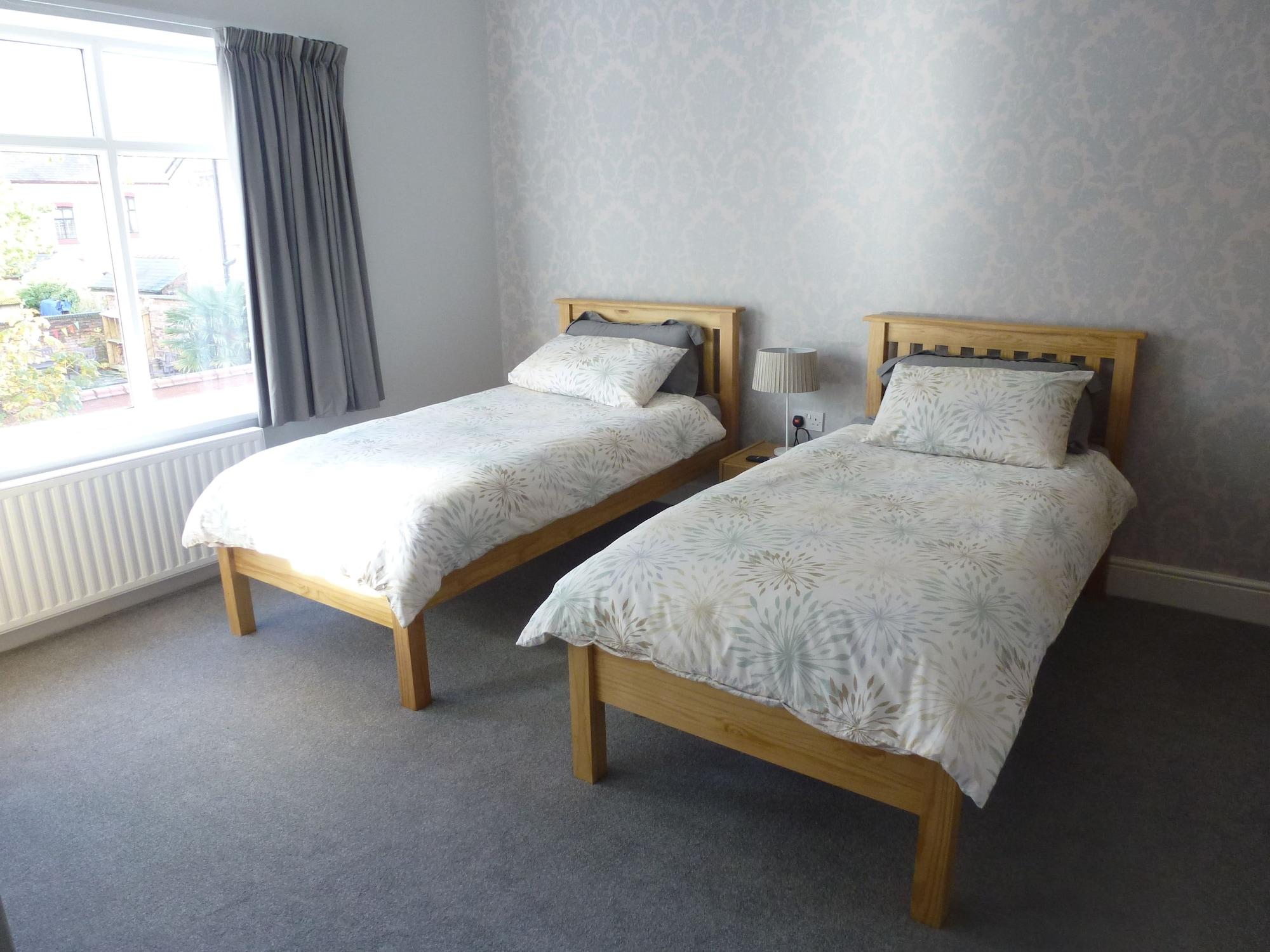 Orrell Park Hotel Ливърпул Екстериор снимка